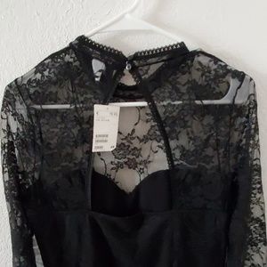 H&M Dresses - Long Sleeve Lace Dress H&M Dresses - Long Sleeve Lace Dress